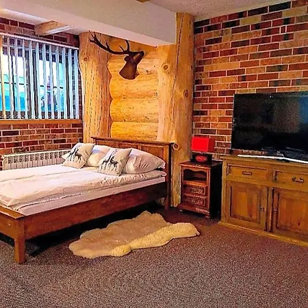 Bed & Breakfast Przystan W Rzepiskach 3*